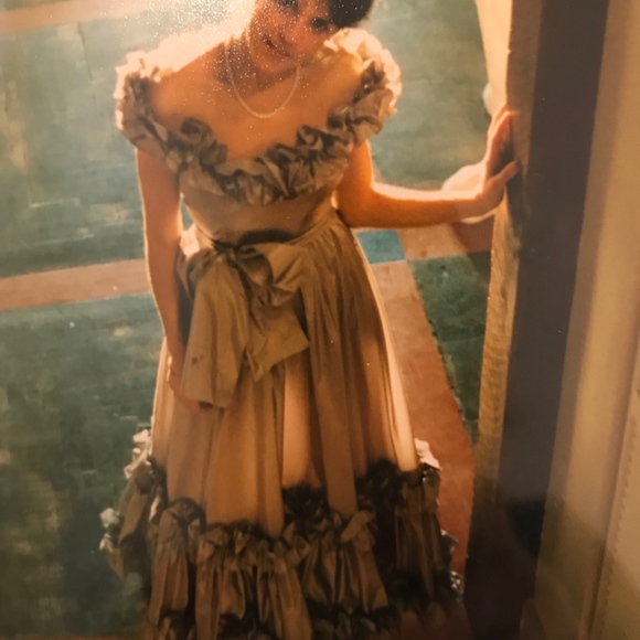 Oscar de la Renta Dresses & Skirts - Vintage Oscar de la Renta Rare 70's Beauty
